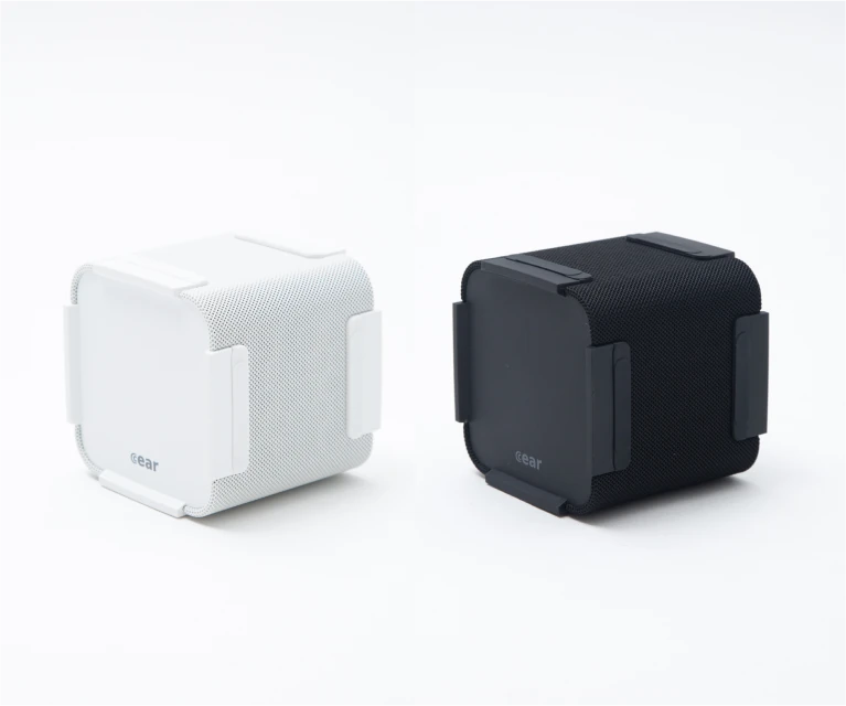 ホワイトとブラックのCear pavé